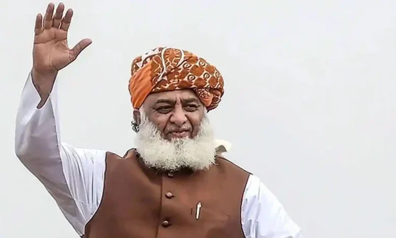 Maulana Fazal ur Rehman Opposes Ban On PTI